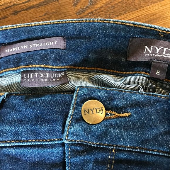 NYDJ Marilyn Straight Leg size 8 - Picture 4 of 6